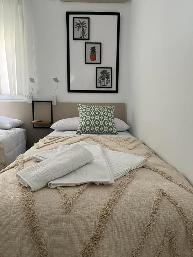 Apartamento Ciudad Jardin Cuarta Planta Sin Ascensor กอร์โดบา ภายนอก รูปภาพ