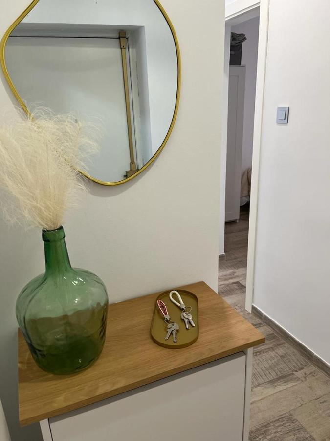 Apartamento Ciudad Jardin Cuarta Planta Sin Ascensor กอร์โดบา ภายนอก รูปภาพ